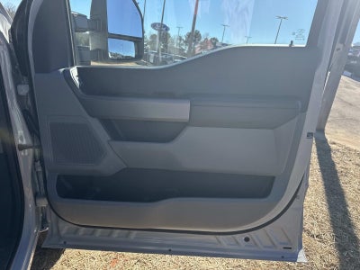 2025 Ford Super Duty F-350 DRW XLT 4WD CREW CAB 8' BOX