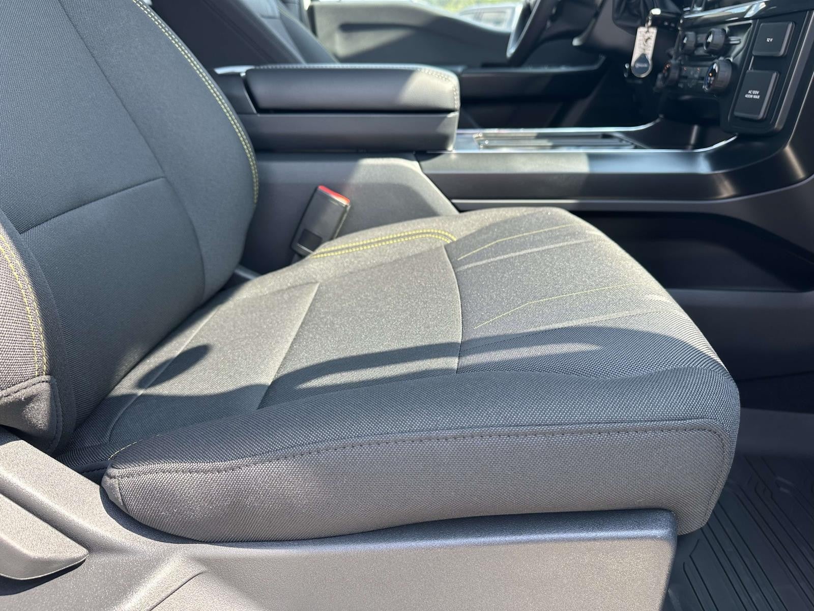 2025 Ford F-150 STX 4WD SUPERCREW 5.5' BO