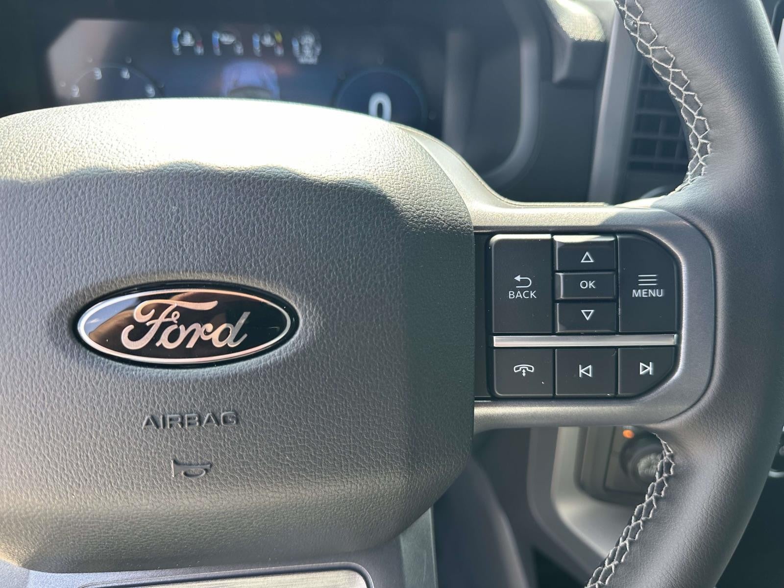 2025 Ford F-150 XLT 4WD SUPERCREW 5.5' BO