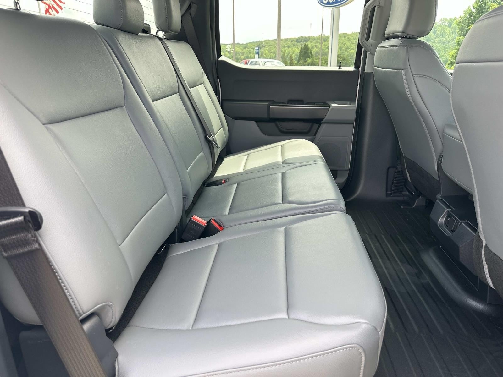 2026 Ford F-150 XL 4WD SUPERCREW