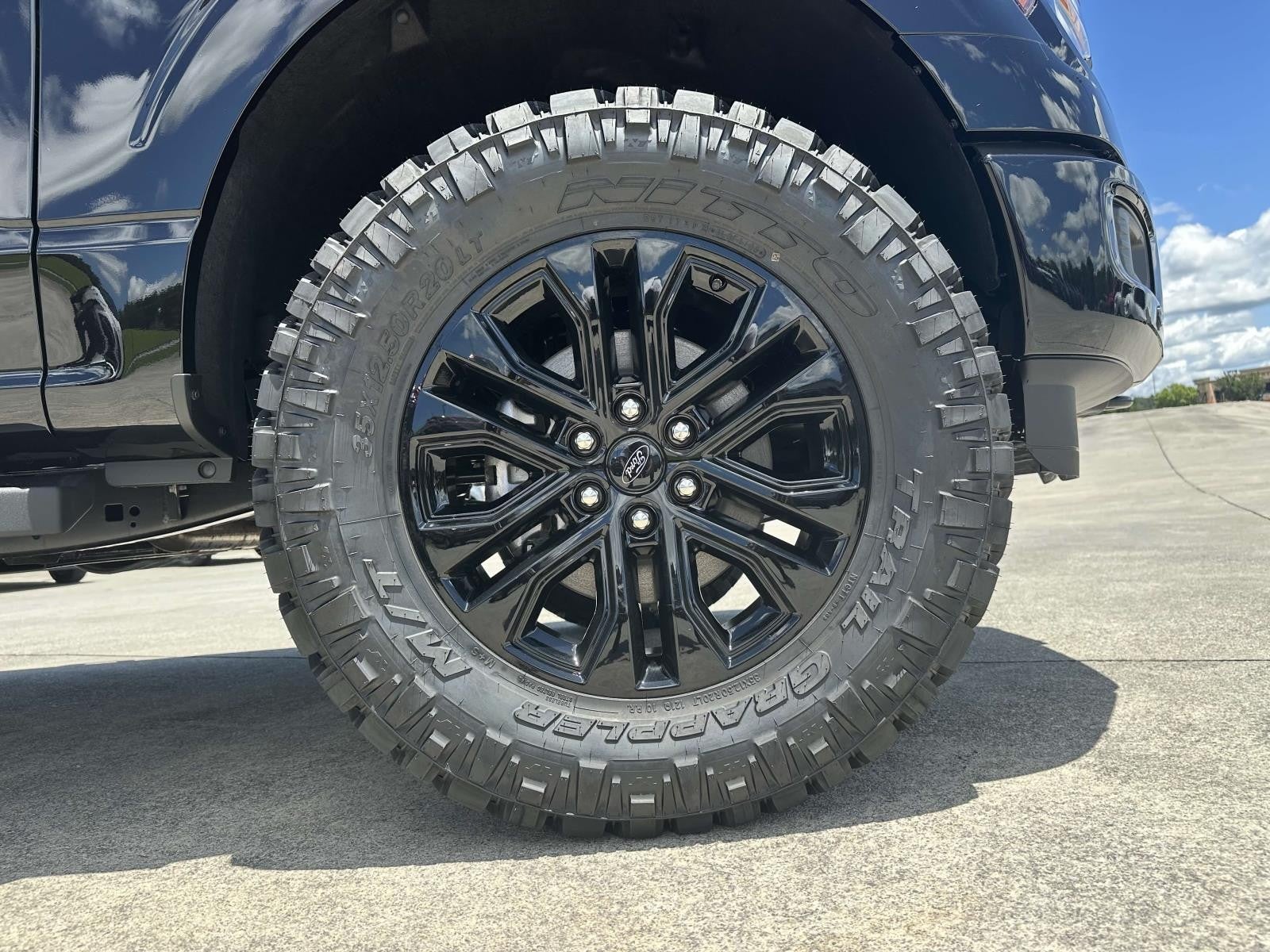 2025 Ford F-150 XLT 4WD SUPERCREW 5.5'