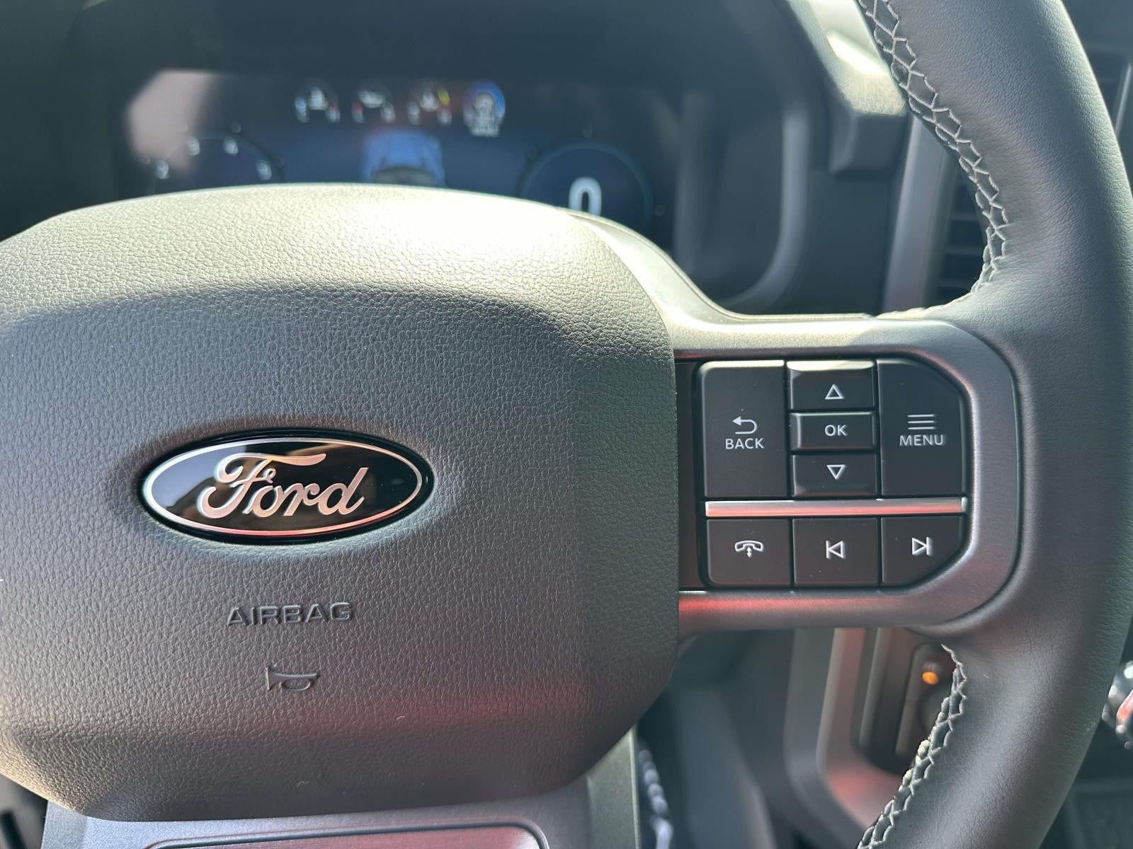 2025 Ford F-150 XLT 4WD SUPERCREW 5.5' BO