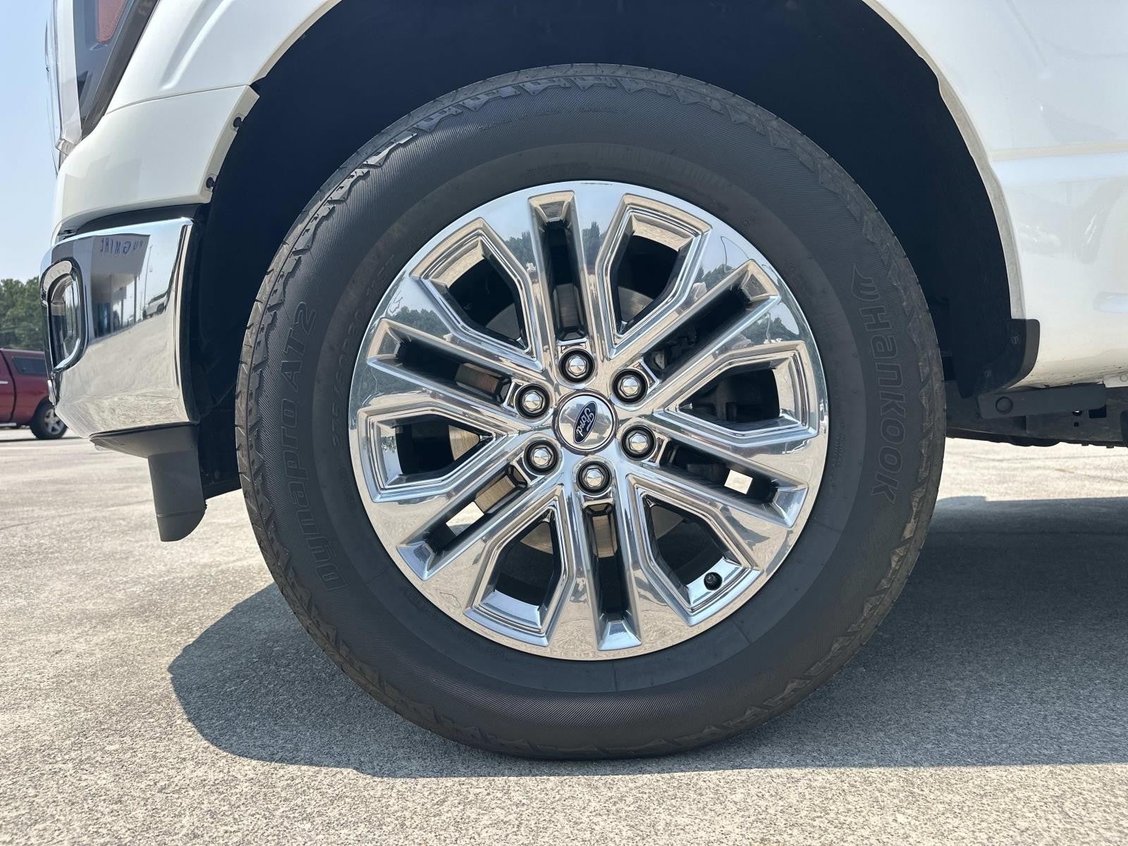 2024 Ford F-150 LARIAT 4WD CREW