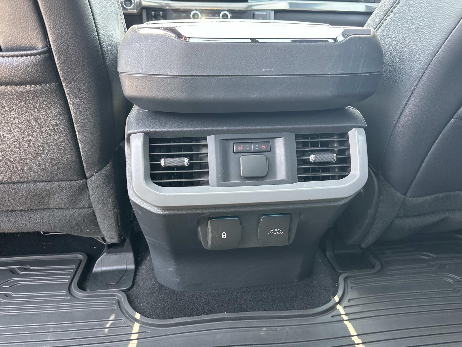 2024 Ford F-150 LARIAT 4WD CREW