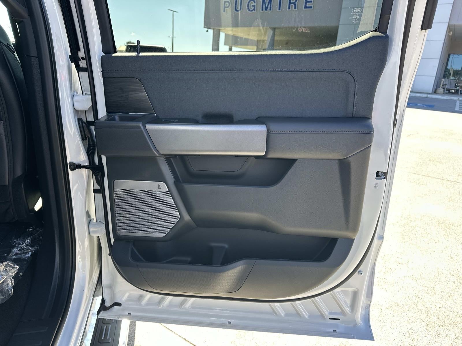 2025 Ford F-150 LARIAT 4WD SUPERCREW 5.5'