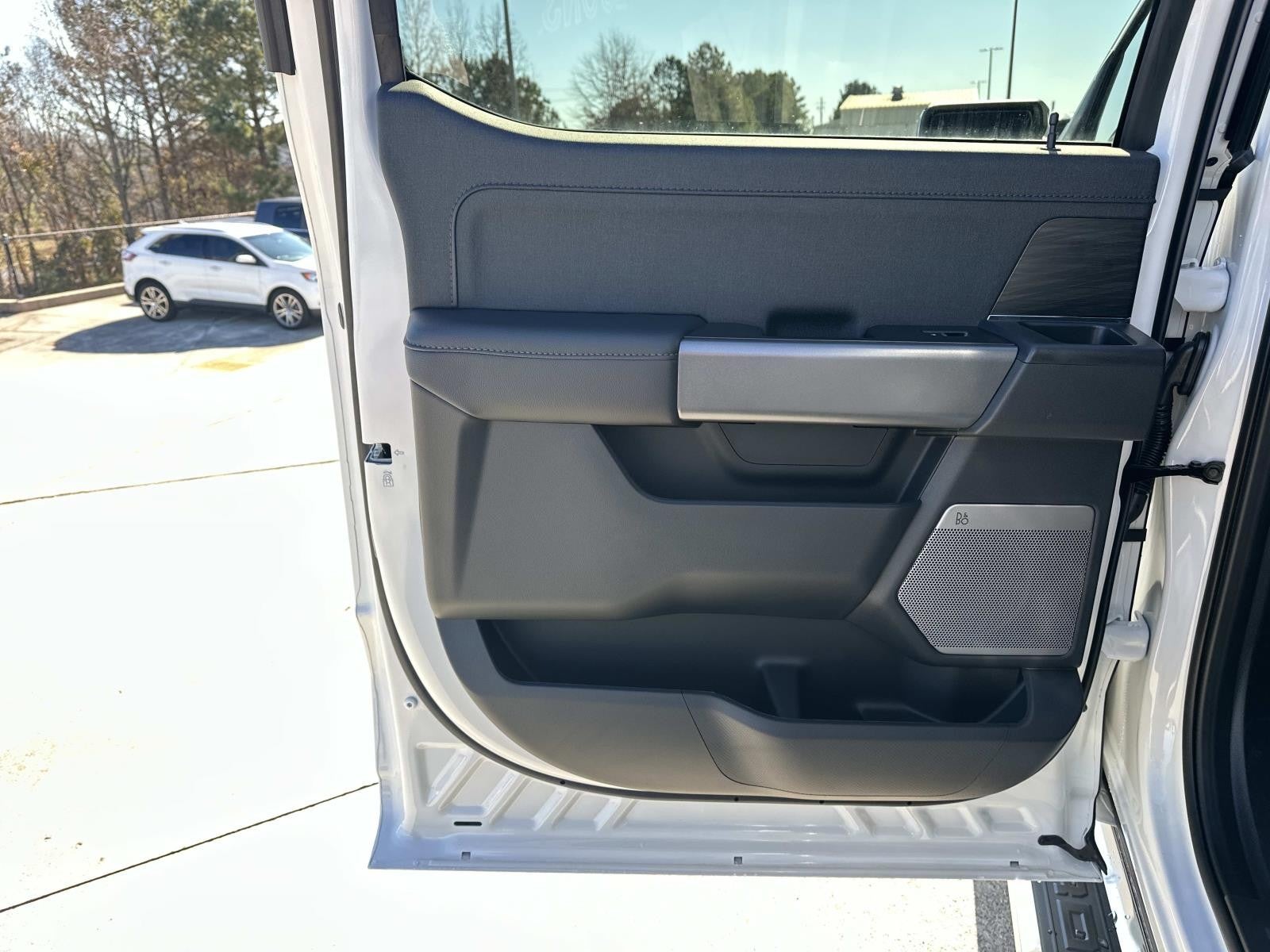 2025 Ford F-150 LARIAT 4WD SUPERCREW 5.5'