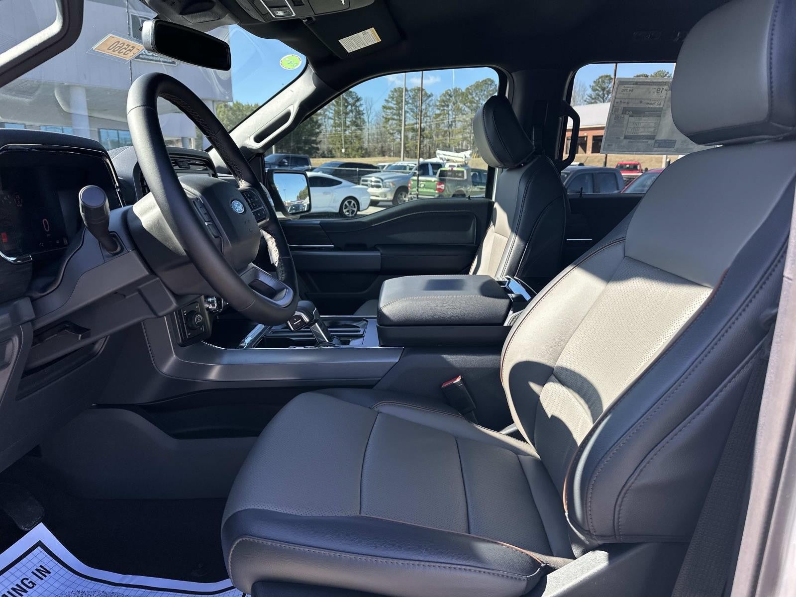 2025 Ford F-150 LARIAT 4WD SUPERCREW 5.5'