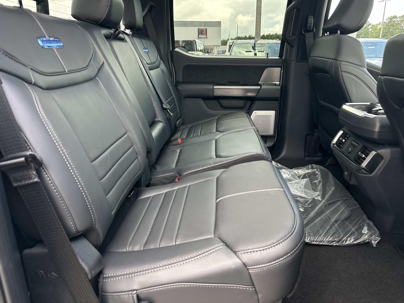 2026 Ford F-150 PLATINUM - 145