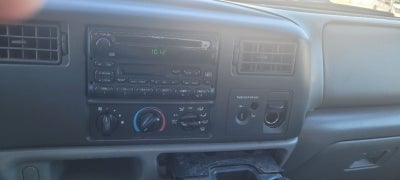 2004 Ford Super Duty F-250 SUPERCAB 142 XLT 4WD