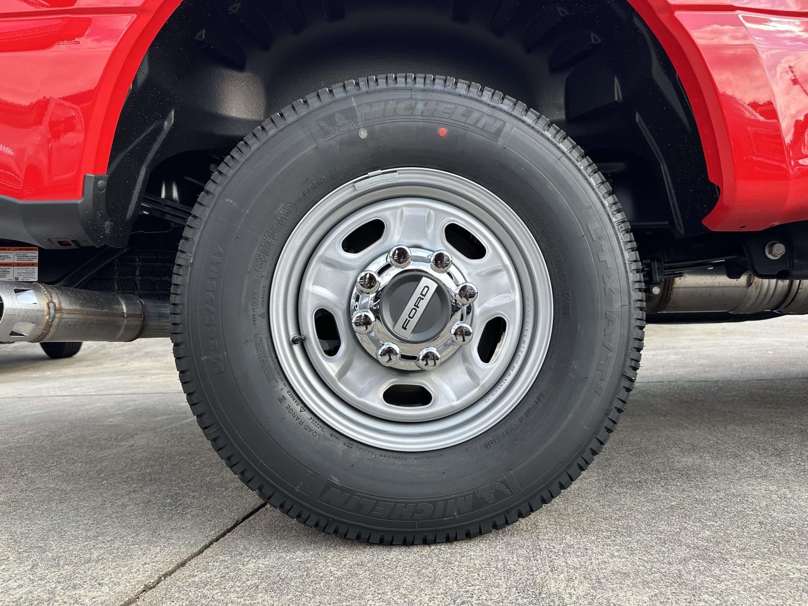 2026 Ford Super Duty F-350 SRW XL 2WD REG CAB 8' BOX