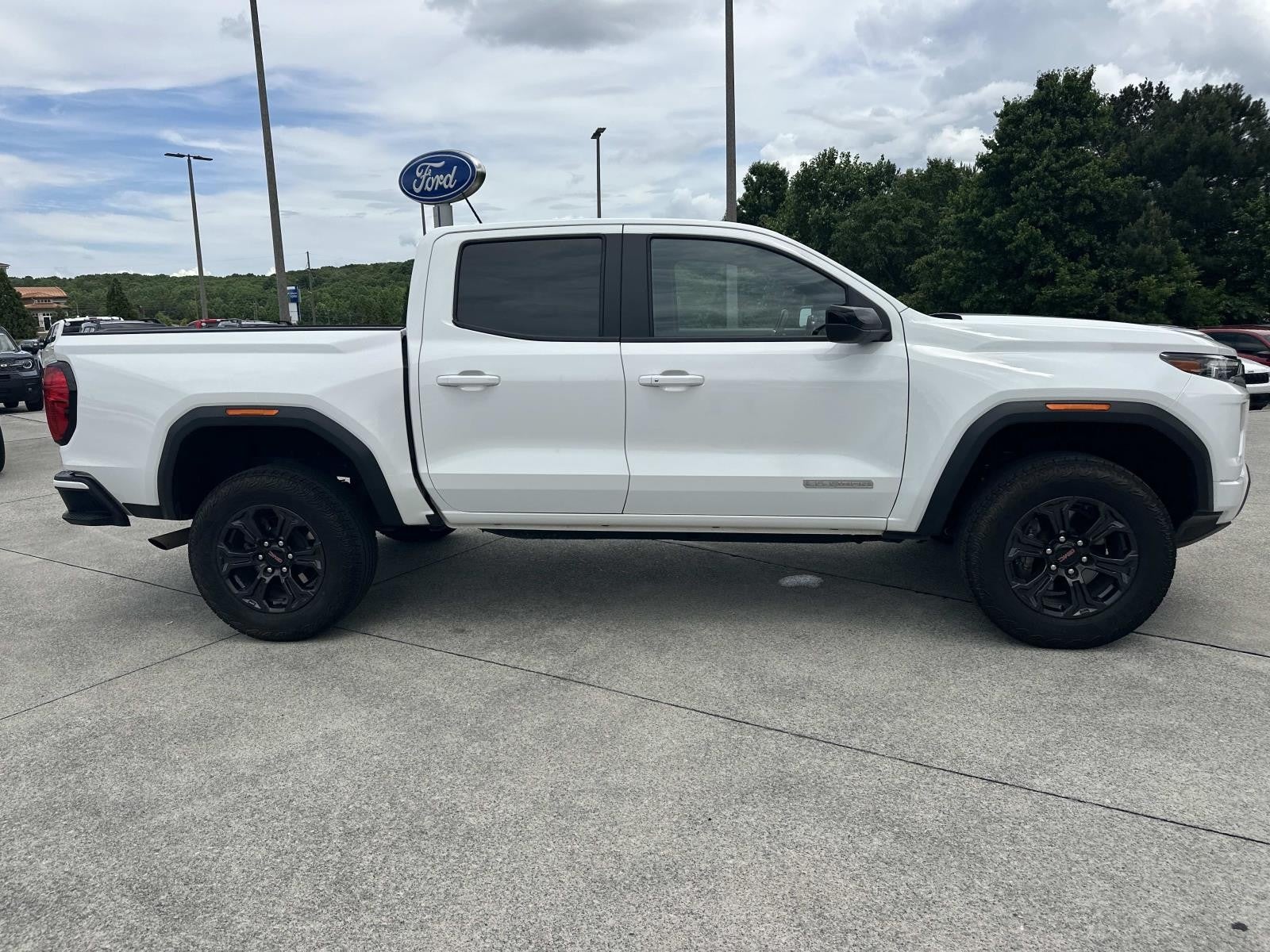2024 GMC Canyon ELEVATION