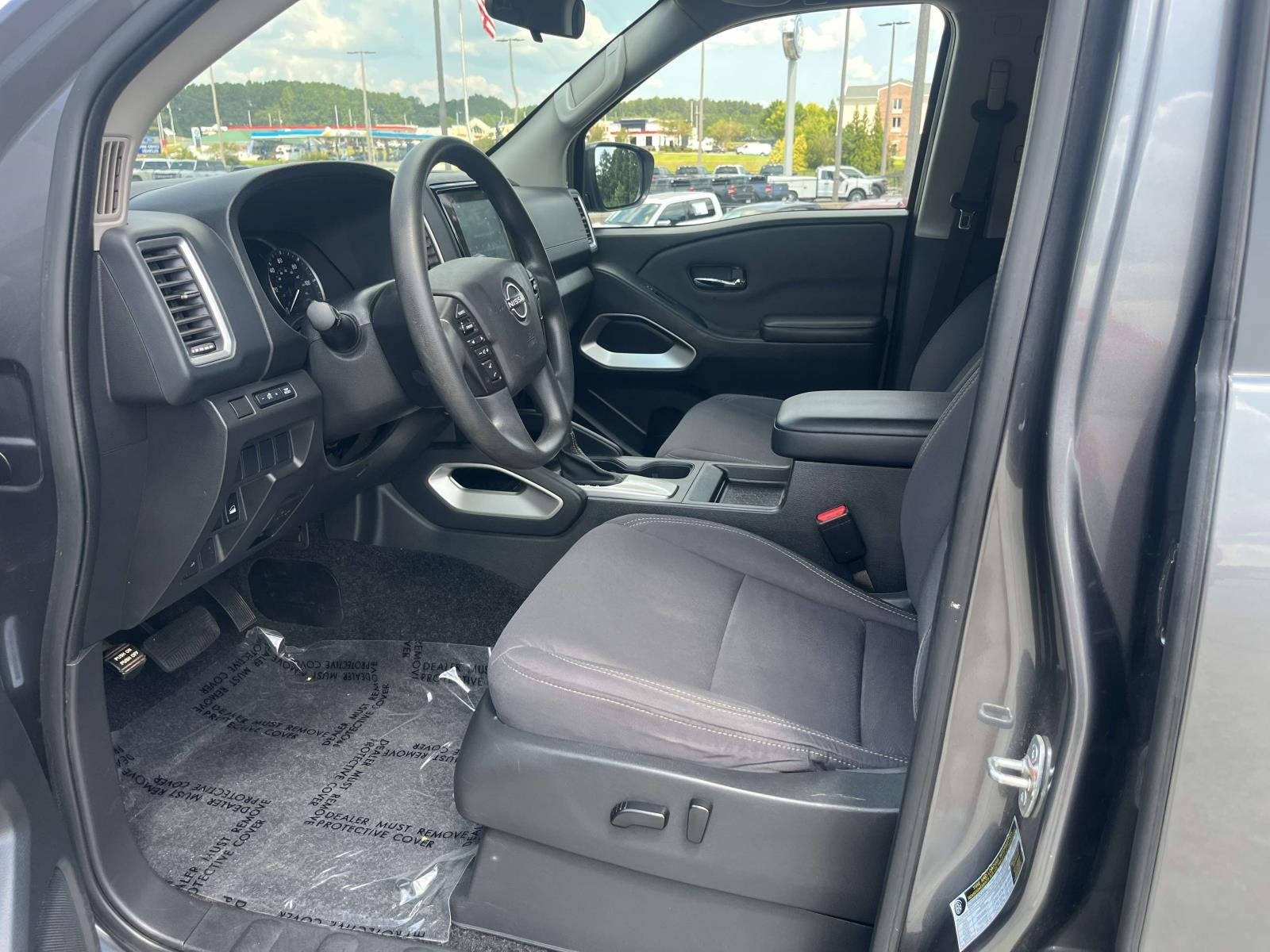 2023 Nissan Frontier CREW CAB 4X4 SV AUTO