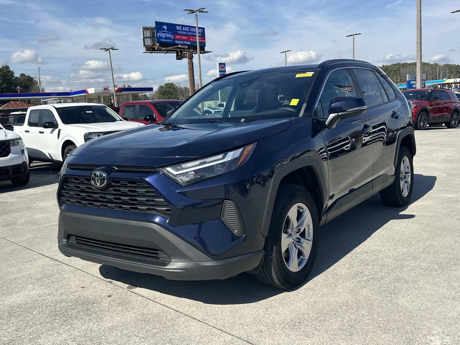 2023 Toyota RAV4 XLE FWD