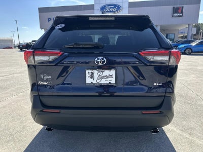 2023 Toyota RAV4 XLE FWD