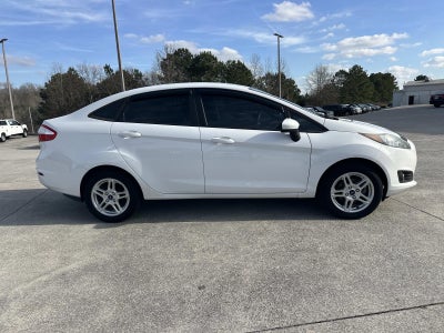 2018 Ford Fiesta SE SEDAN