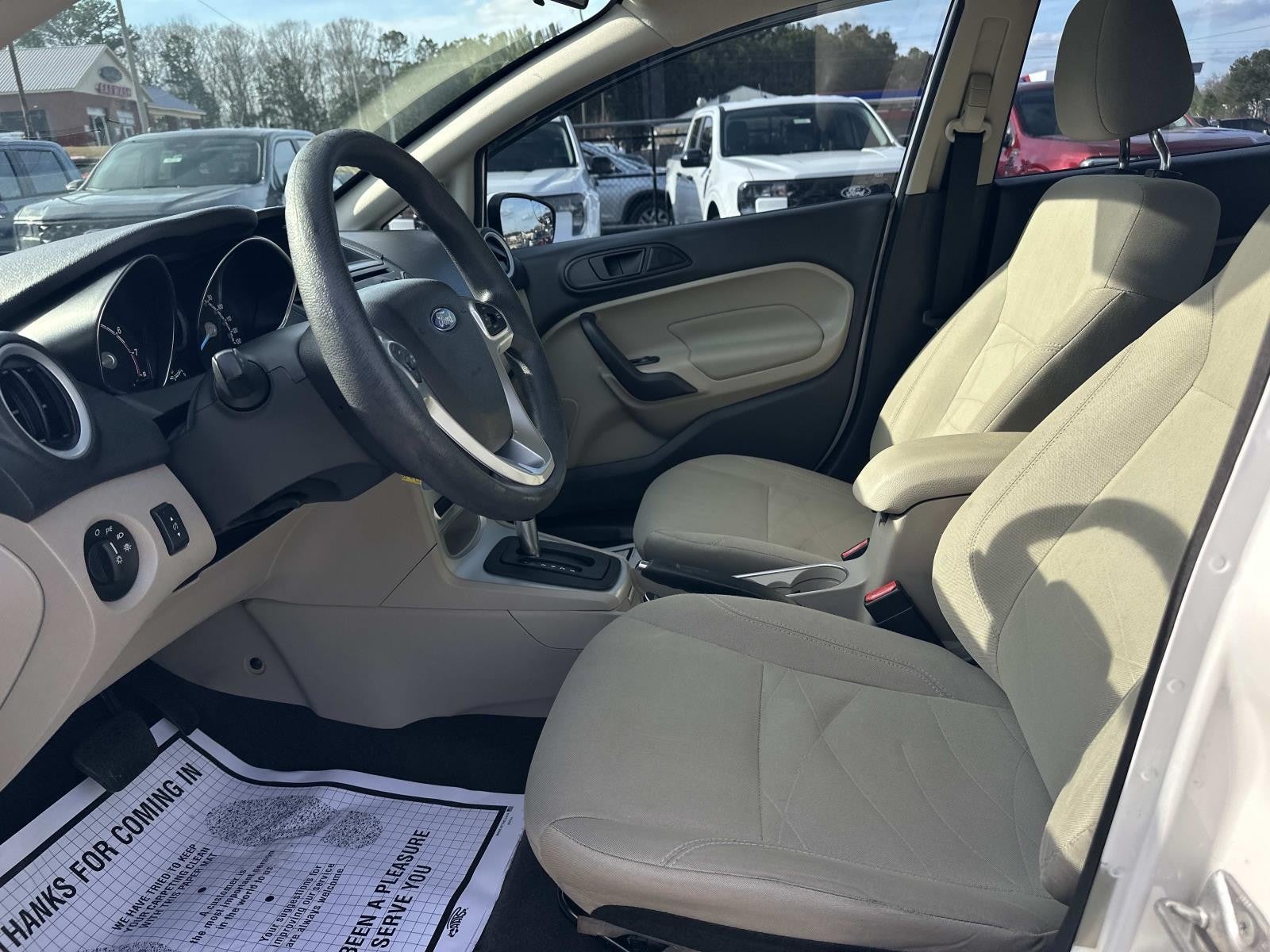 2018 Ford Fiesta SE SEDAN