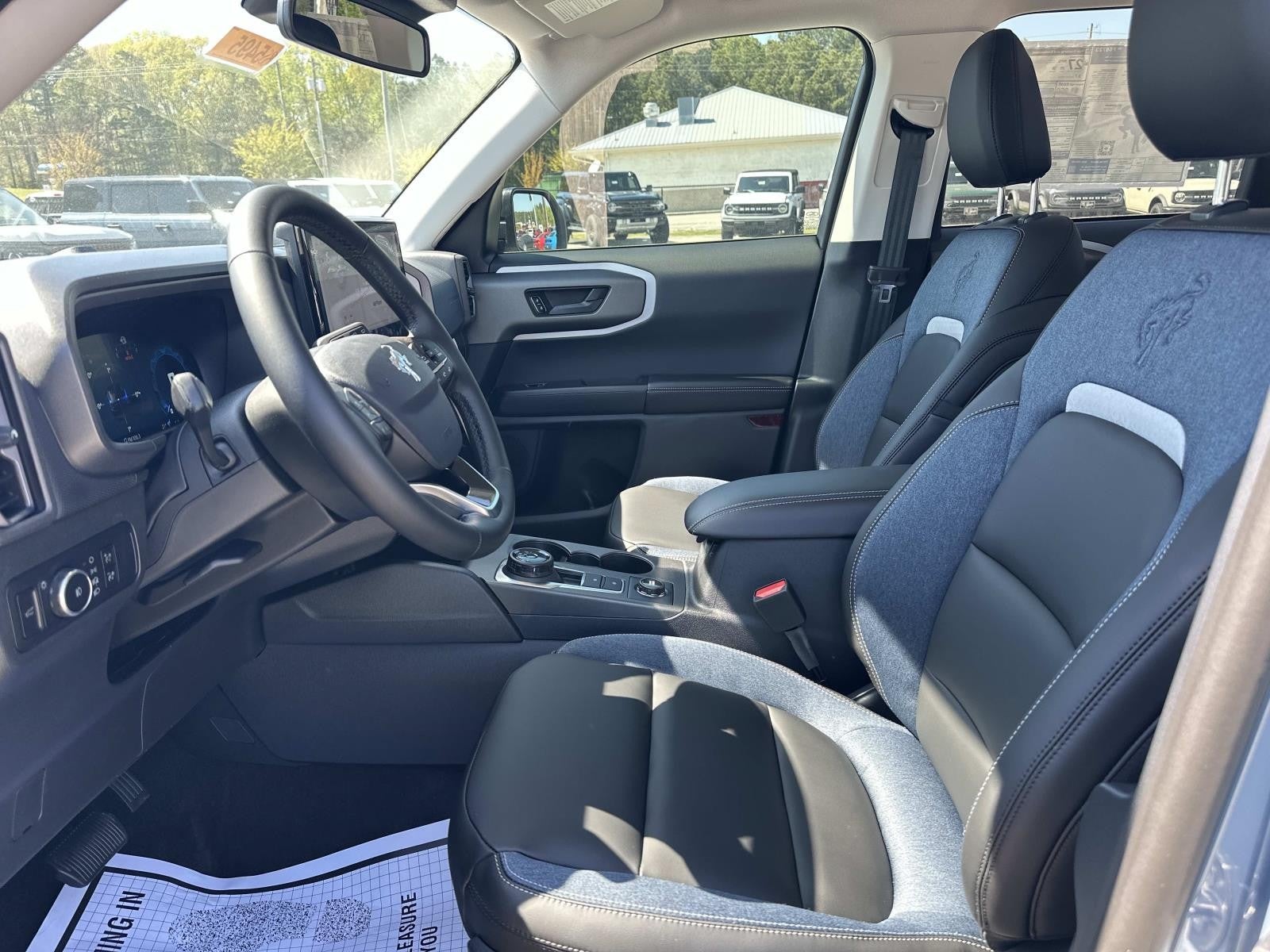 2025 Ford Bronco Sport OUTER BANKS 4X4