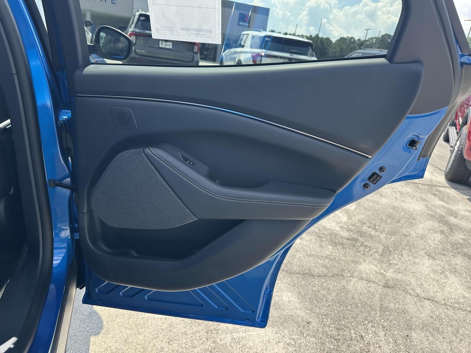 2025 Ford Mustang Mach-E PREMIUM RWD