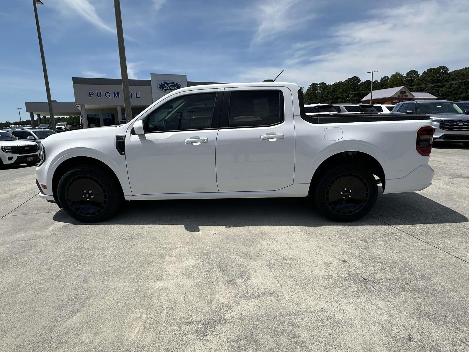 2025 Ford Maverick LOBO STANDARD AWD SUPERCR